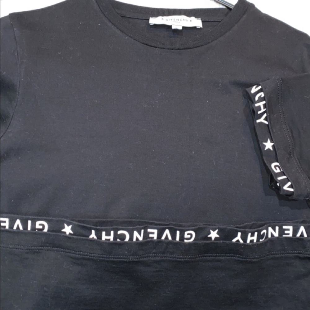 Givenchy T-shirt